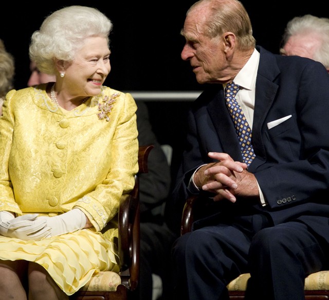 Erzsébet királynő és Fülöp herceg 70. házassági évfordulójukra készülnek! Íme az ünnepi fotó!