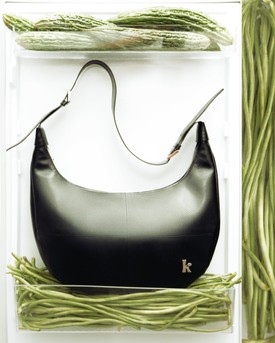 Kamay Ko almabőr Moon Bag