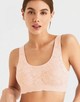 Selmark One Lace I bélelt, merevítő nélküli melltartó ASTRATEX 28% kedvezmény 19 000 Ft feletti vásárlás esetén a GLAMOUR-napok Summer Week ideje alatt