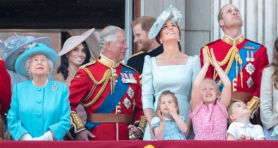 Sarolta hercegnő sírt, Györgynek be nem állt a szája - az angol királyi család ünnepét a gyerekek dobták fel