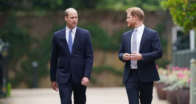 Szívszorító dolog derült ki Vilmos herceg és Harry herceg gyerekkoráról
