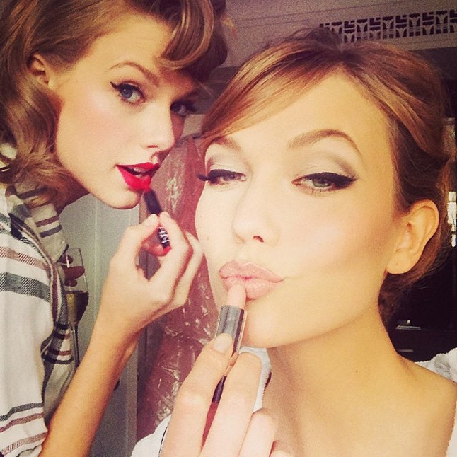 Taylor Swift újabb sztárbarátnője: Karlie Kloss.