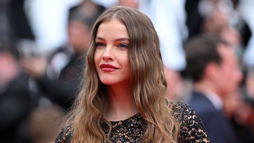 Palvin Barbara új külsejétől a lélegzet is eláll: friss fotóin elképesztően dögös a magyar modell