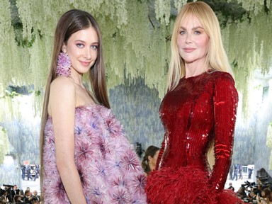 Nicole Kidman a Met-gála királynőjeként tündököl, 17 éves lányával együtt lépett a vörös szőnyegre