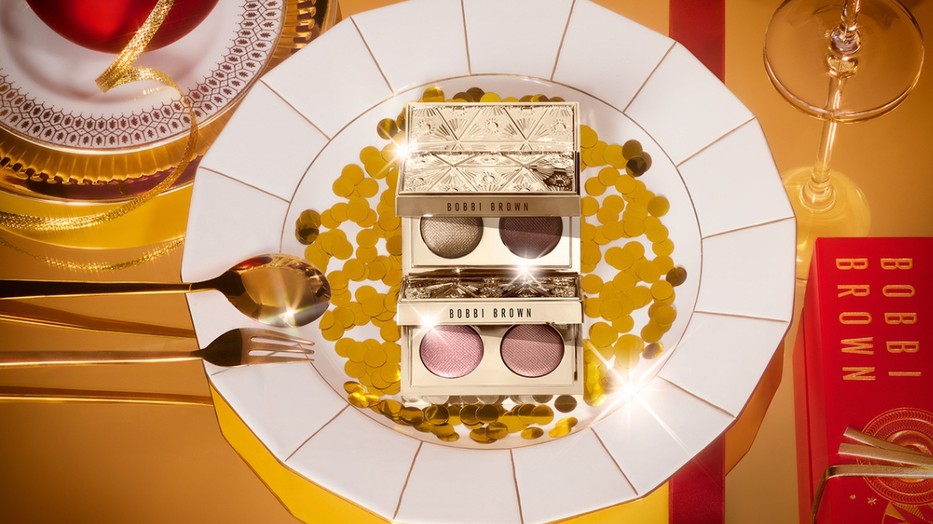 Gyönyörködj te is velünk a csodás karácsonyi sminkkészletek gyűjteményében!