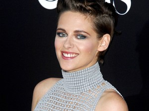 Kristen Stewart még mindig egy szakadt tini