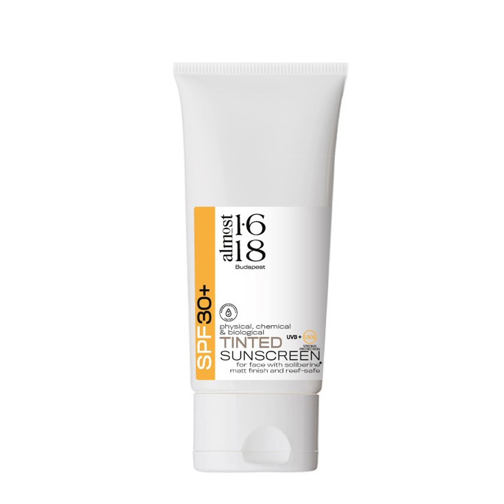 Színezett napfényvédő arckrém SPF30+ ALMOST1.618 7990 Ft/50 ml (159,8 Ft/1 ml)