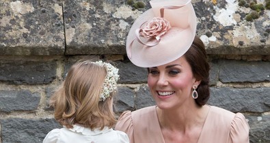 Kate Middleton angyalként őrködött, hogy minden tökéletes legyen Pippa esküvőjén