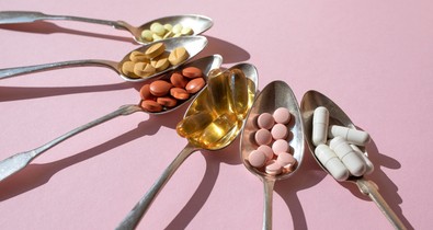 Hányást és belső vérzést is okozhatnak ezek a vitaminok, ha túladagolod őket