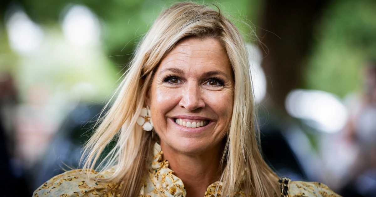 Maxima holland királyné élete legmerészebb ruhájában érkezett az állami vacsorára, minden szem rá szegeződött