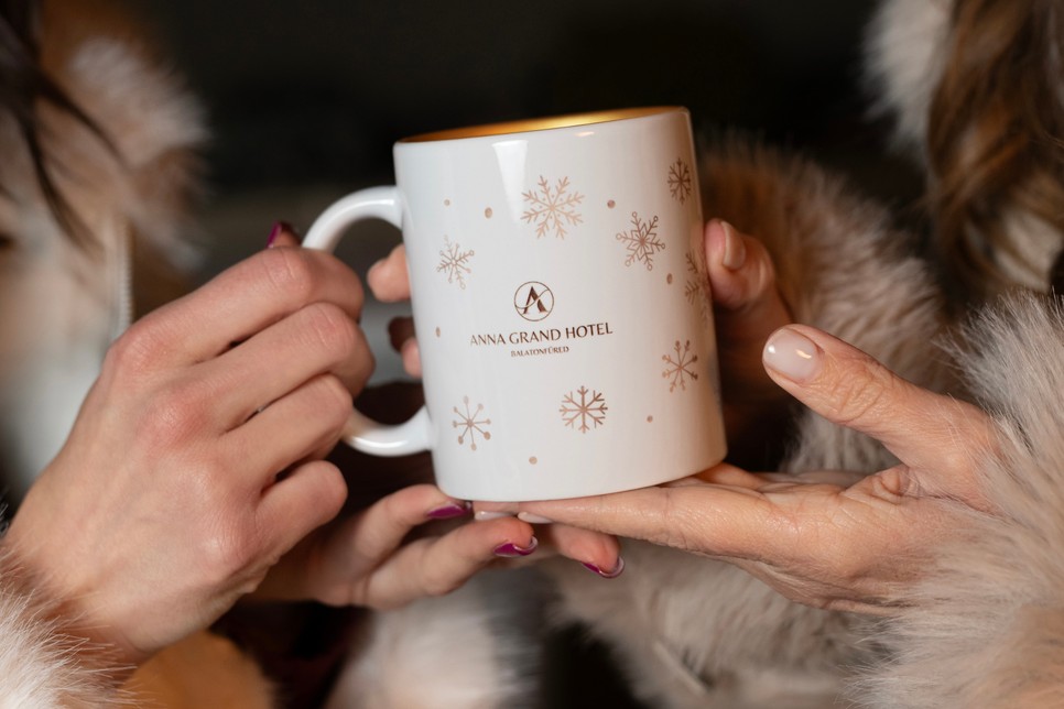 Ünnepi pillanatok az Anna Grandban (x)