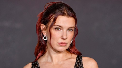 Millie Bobby Brown pucérruhájától azonnal zavarba jössz, csak úgy ordít belőle a meztelenség