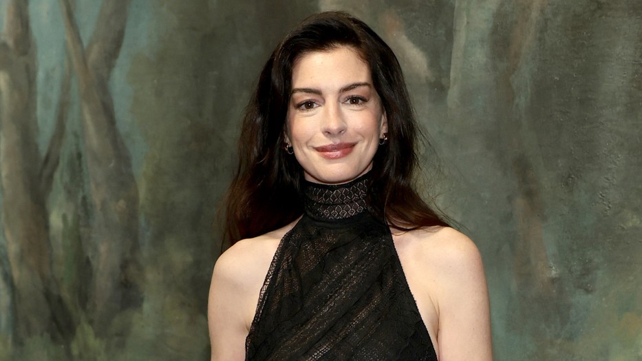 anne hathaway oscar