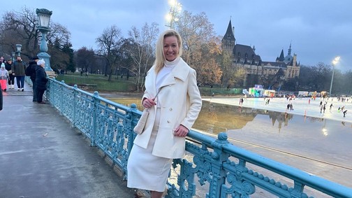 Ez a világos szett remek választás a különleges alkalmakra