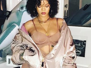 Nem fogod elhinni, mennyi pénzt keres Rihanna egy hónap alatt a Fenty Beauty-val!