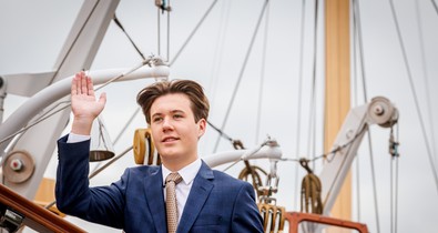 Dobj el mindent: lélegzetelállító fotón a jövőbeli uralkodók