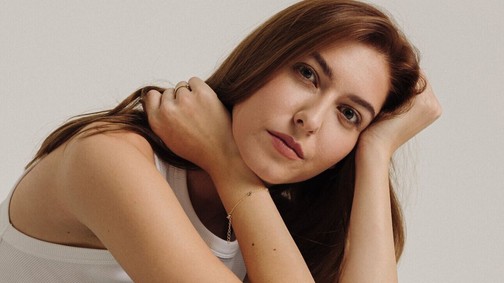 Puskás-Dallos Bogi szívmelengető videóval üzent kisbabájának