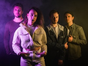 Sokkal nagyobb súlya van így a szavaknak - első magyar nyelvű dalával jelentkezik a The Anahit