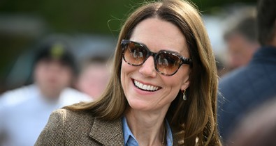 Ezzel a zseniális trükkel tér ki a kényes témák elől Katalin hercegné, mesteri módon kezeli a helyzetet