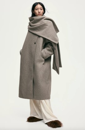 Hosszú kabát sálgallérral H&M 24 995 Ft