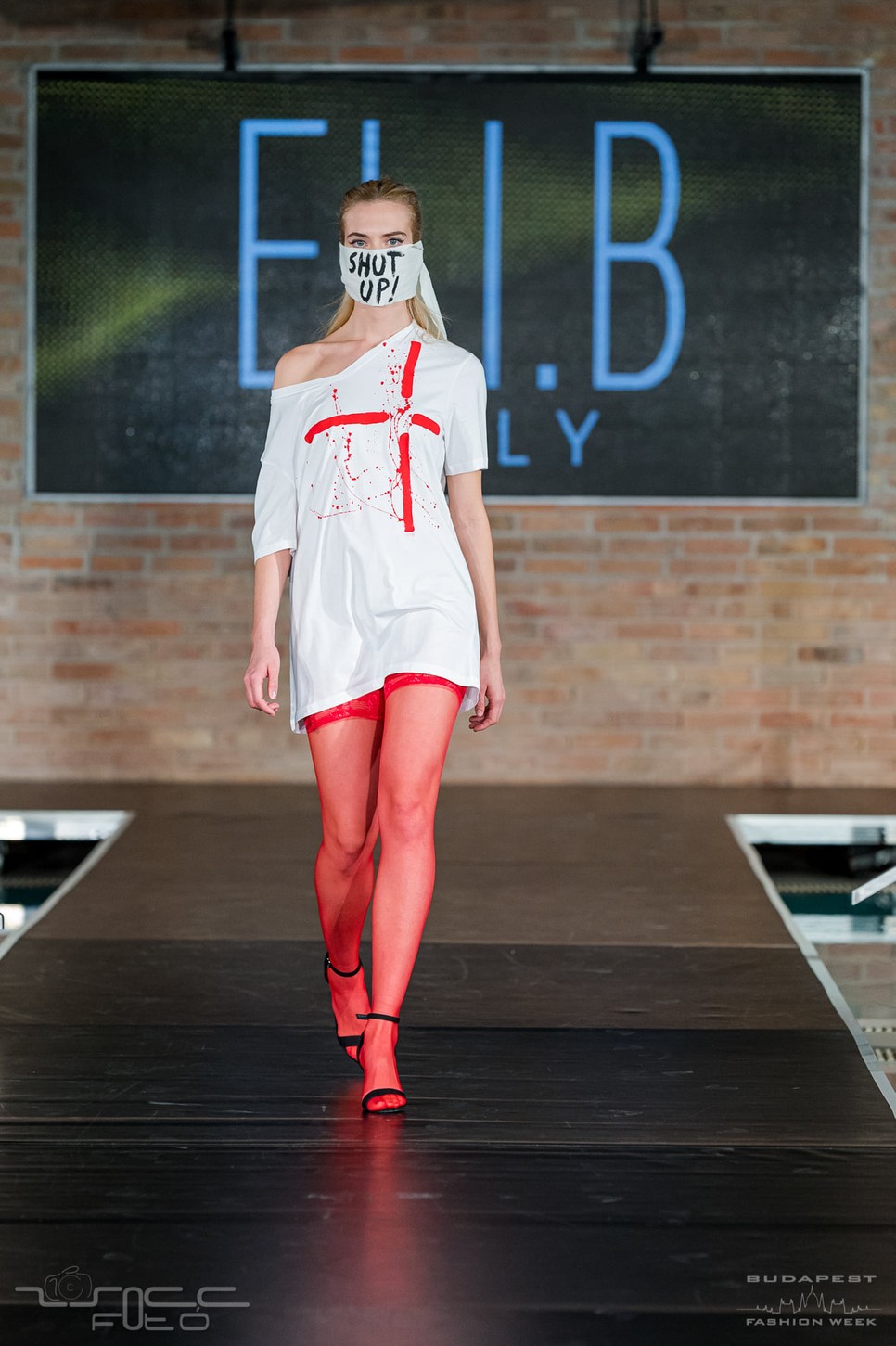 Az olasz Eli.B kollekciója fontos üzenetet közvetített a Budapest Fashion Weeken