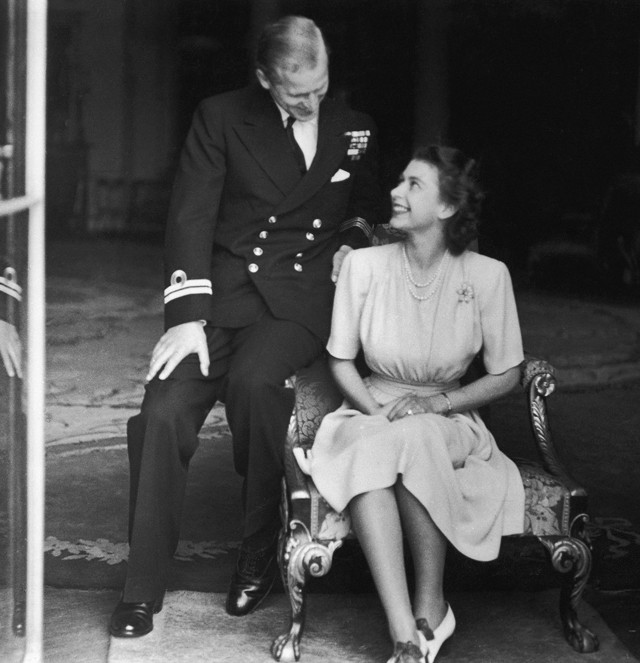 Hogy van az, hogy Erzsébet királynő (94) és Fülöp herceg (99) ilyen felfoghatatlanul fittek?