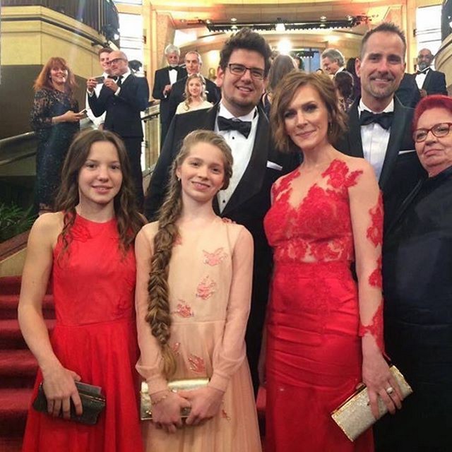 Szamosi Zsófia színésznő ruhája mindent vitt az Oscar-gálán