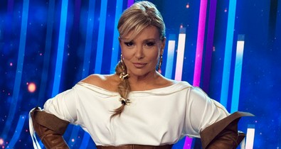 Ezt eszi Liptai Claudia a Sztárban sztár All Stars show előtt és ilyen ruhát visel. Meg fogsz lepődni!