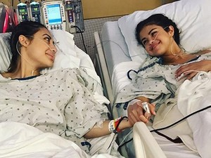 Selena Gomez vesedonorja a felépülés legnagyobb nehézségeiről mesélt!