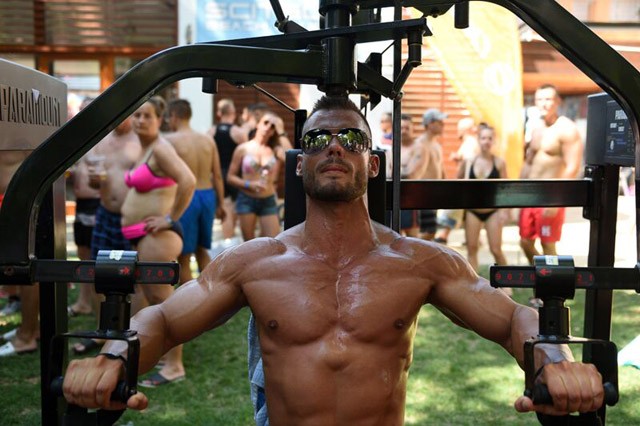 Íme az Izompart 10 legjobb pasija!