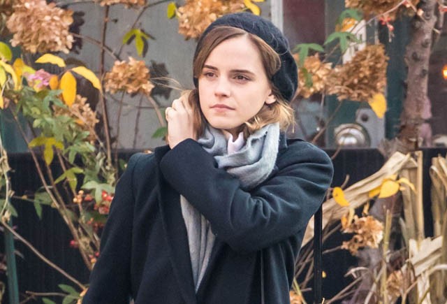 Emma Watson utcai szettben