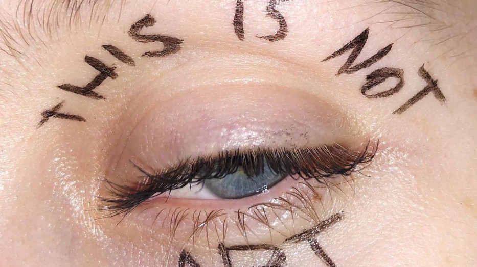 Karrier, identitás, szépség és elvárások: interjú Magyar Eszterrel