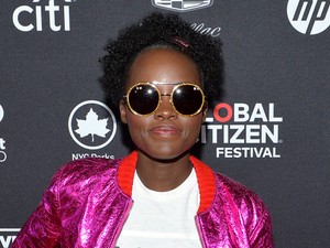 Hihetetlen! A magazinnak nem tetszett az Oscar-díjas színésző haja, ezért inkább kopaszra retusálták