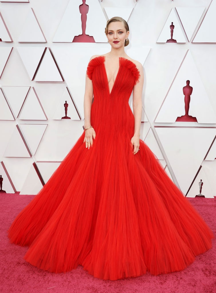 Amanda Seyfried bámulatos ruhában az Oscar-gálán