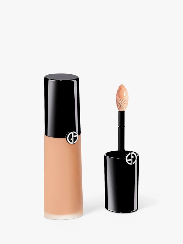 Get the Look: Így készítsd el Daphne Bridgerton tökéletes `no make up` sminkjét!