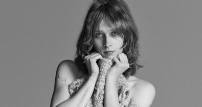 A GANNI 2025 őszi-téli kollekciója a zenéből merít erőt és önbizalmat ad