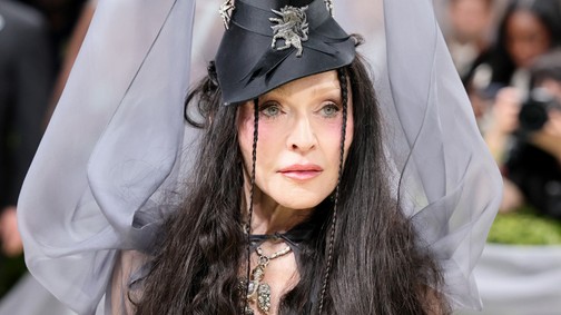 Madonna új klipje sokkolta a rajongókat, arcpirítóan vad jelentekkel van tele