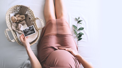 Megfontolt döntés negyvenévesen gyereket vállalni? 