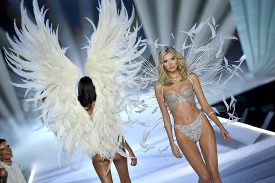 A Victoria's Secret végre felismerte, hogy nem csak S-es méretű nők léteznek