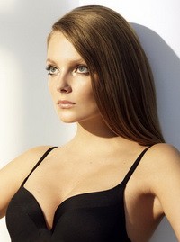 mihalik enikő, chantelle, fehérnemű, kampány, victorias secret, nőiesség