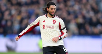 Szoboszlai Dominik tündéri apa-lánya fotójára nincsenek szavak, így készülnek az első közös karácsonyukra