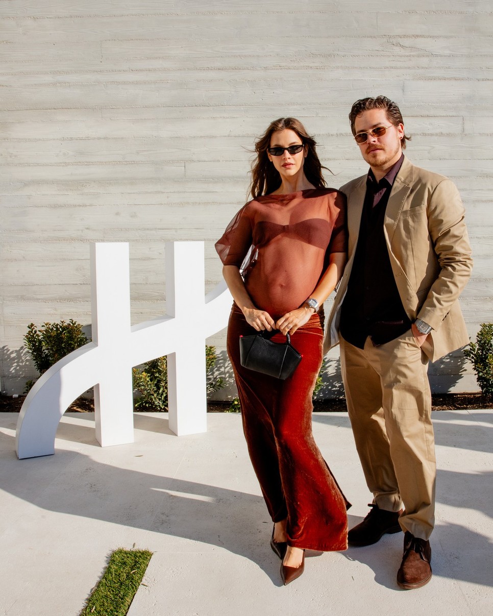 Palvin Barbara és Dylan Sprouse a Hublot Malibu Summer Vibes Party-n