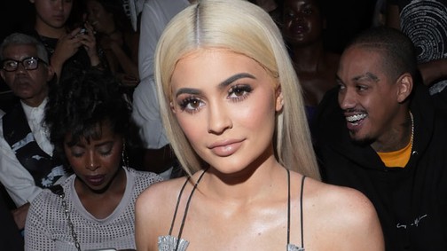 Az új őrület: sebészkés nélküli plasztikai beavatkozások