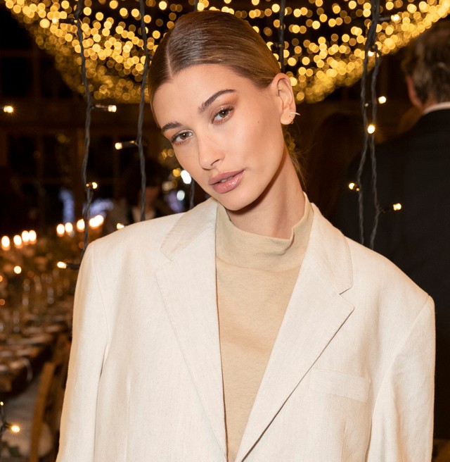 Hailey Bieber szebb és szőkébb mint valaha