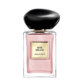 A két szívillat, a rózsa és jázmin erejével a csábítás kezdetét veszi. A ciprusi rózsa, mely a milánói elegancia emblematikus jelképe. A rózsa egy új értelmezése, melyben a szirmok magával ragadó illatát a pacsuli és a moha földes és füstös jegyei emelik fel, és a fenséges gyümölcsös jegyek finomítják. Rose Milano edt GIORGIO ARMANI ARMANI PRIVÈ 63 290 Ft/50 ml (1265,8 Ft/1 ml)