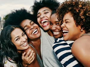 Túl keveset érintkezünk a közvetlen környezetünkben élő emberekkel, ezért fontos, hogy legyen egy csoport, ahol megélhetjük a valahová tartozás érzését