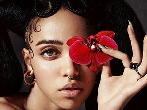 Excentrikus szépség experimentális hangzásvilággal: FKA twigs