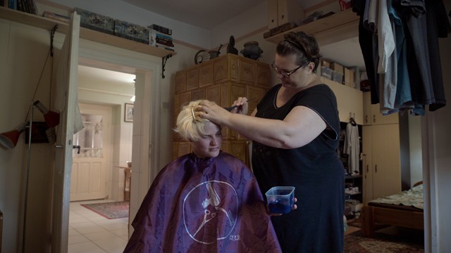 Egy fiatal szabolcsi transznemű történetén keresztül szól a család fontosságáról a nemzetközi érdeklődést kiváltó magyar dokumentumfilm