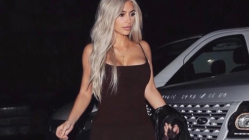 Kim Kardashian pofátlanul lekoppintotta Demi Lovato halloweeni jelmezét!