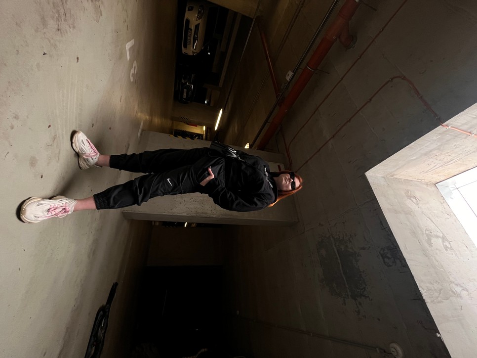 Verebélyi Vivi tartalomgyártó a feketére esküszik